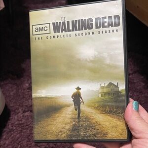 The Walking Dead Season 2 DVD 4 Disc Set